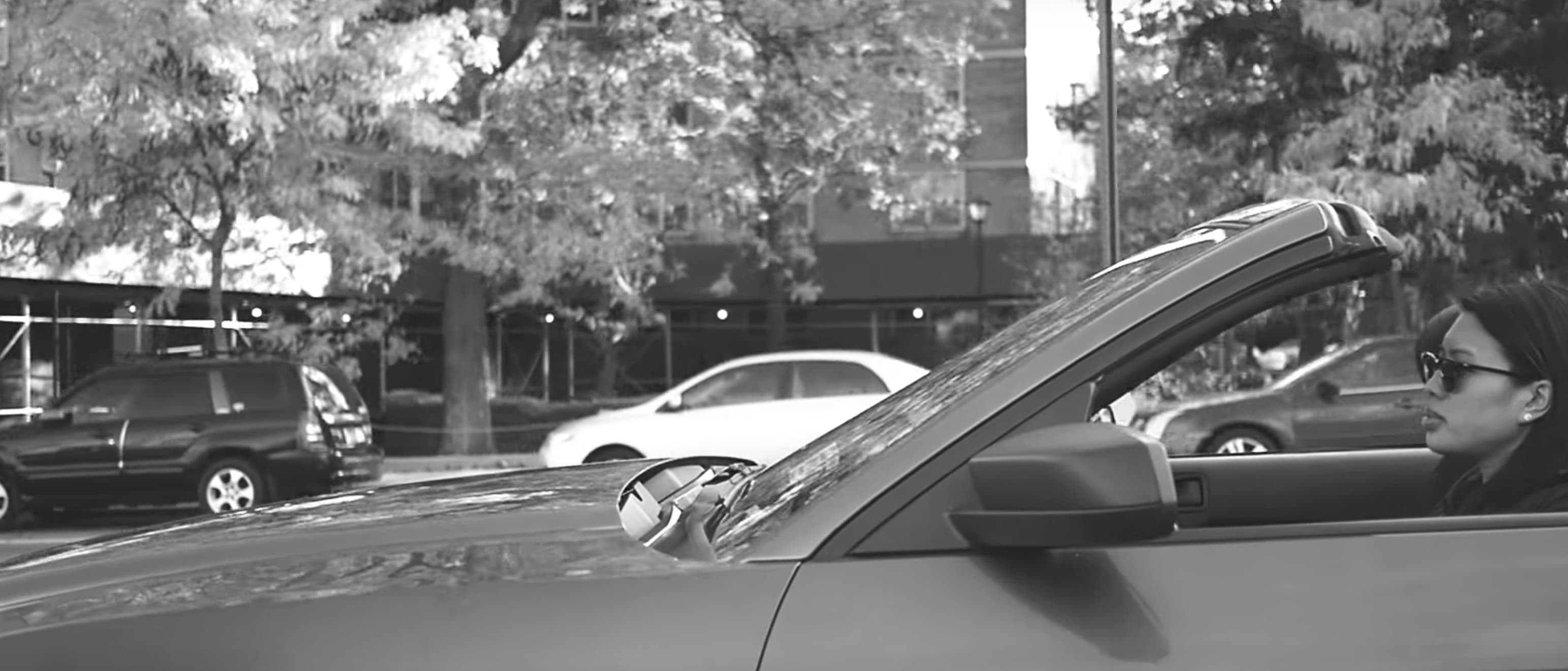 Miss Ko葛仲珊【從黑膠起家 Started From Scratch】Official Video