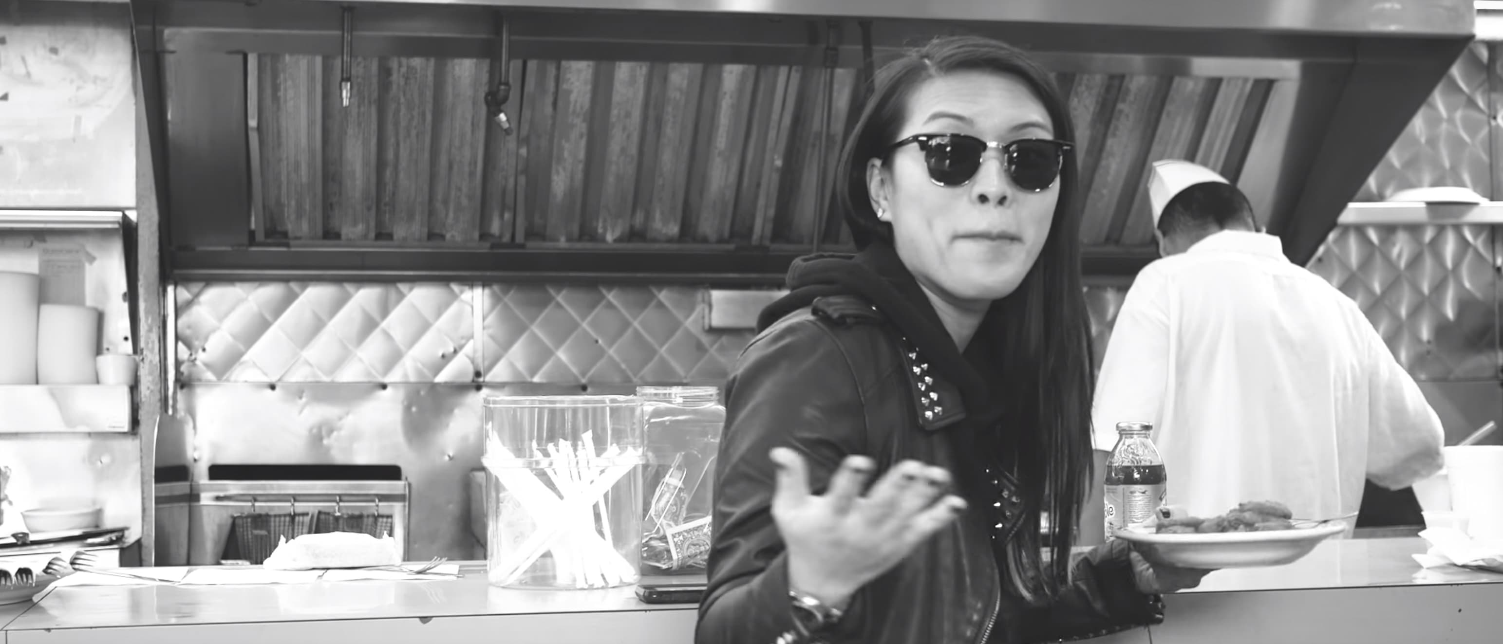 Miss Ko葛仲珊【從黑膠起家 Started From Scratch】Official Video