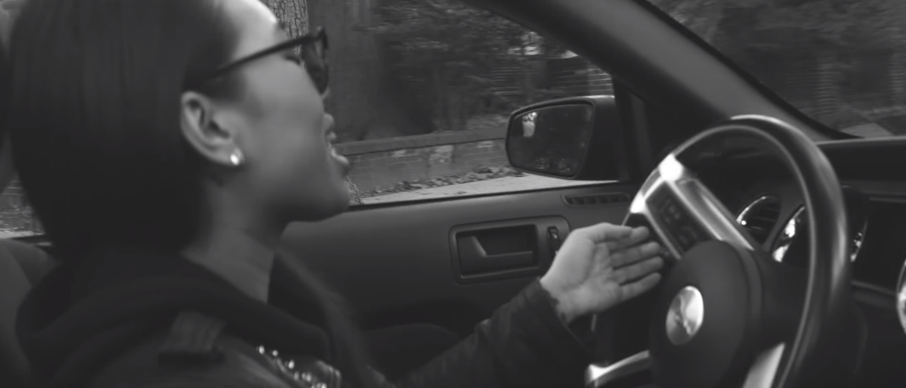 Miss Ko葛仲珊【從黑膠起家 Started From Scratch】Official Video