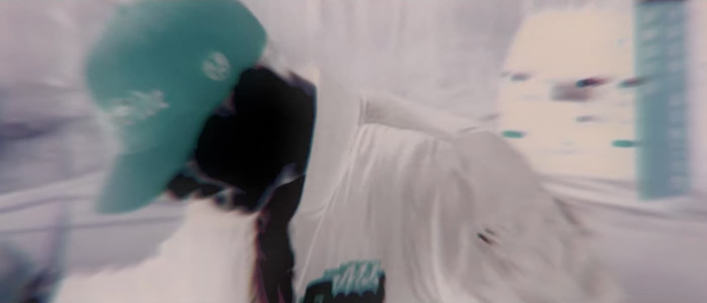 TB Damn(YELLA BOYZ) - 在夢裡笑醒 Feat.Kenzy(頑童MJ116) [Official Music Video]