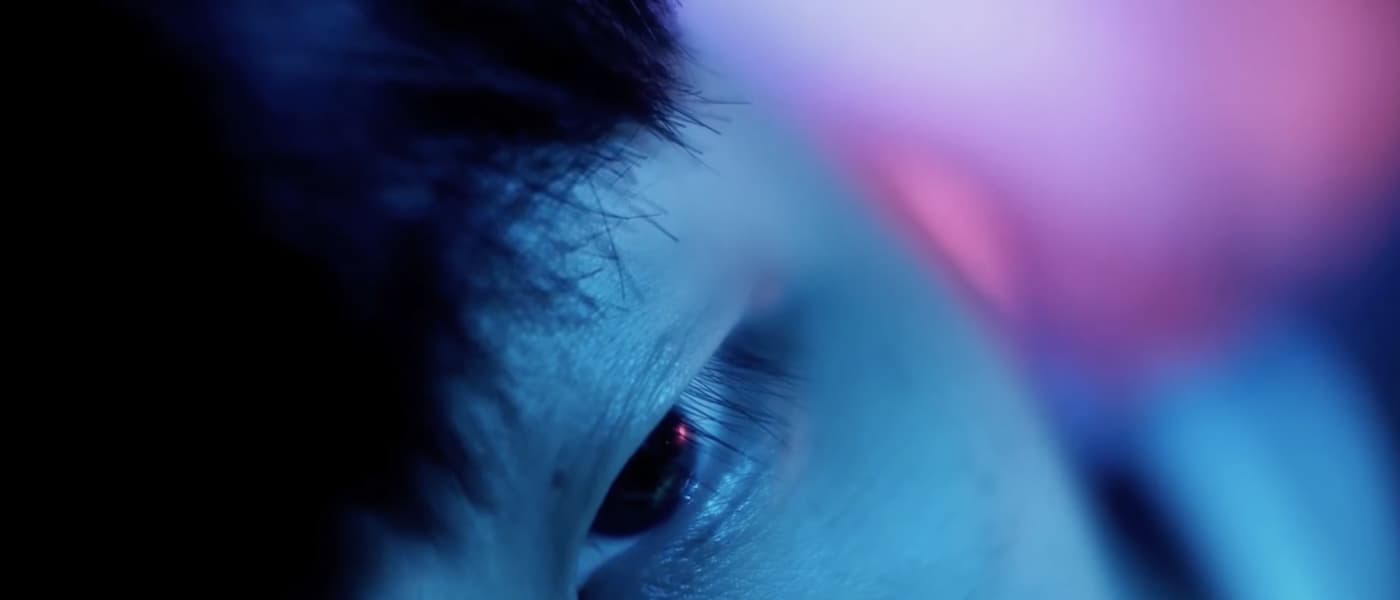 Peatle - StillShiny feat.Schizyway [Official Video]