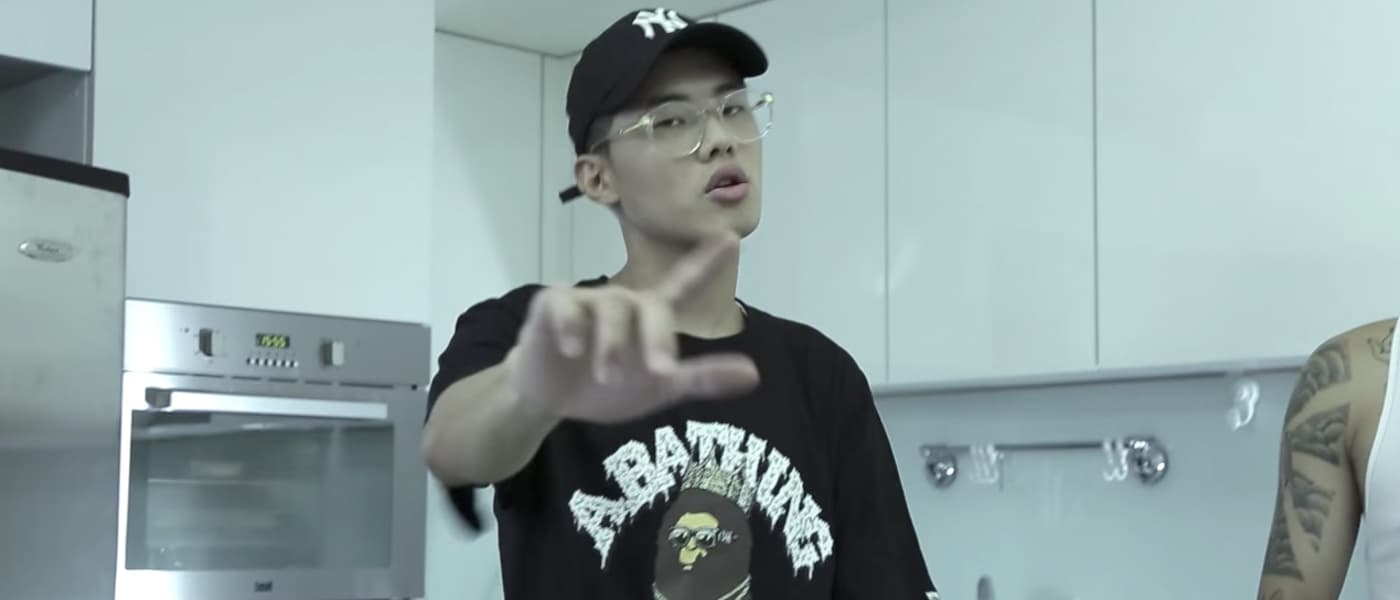 RACO G 雞腿飯 -MONEY TALKS [Official Music Video]