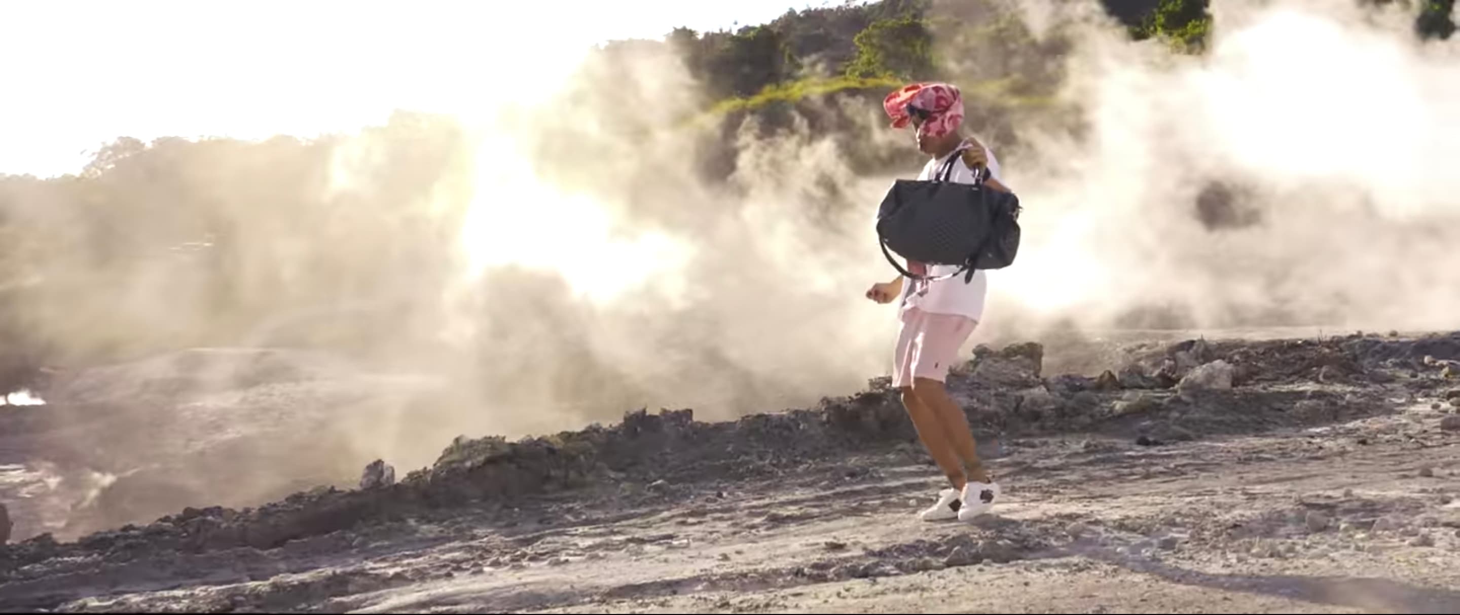 Finesse'Boy - BENZ (Official Music Video)