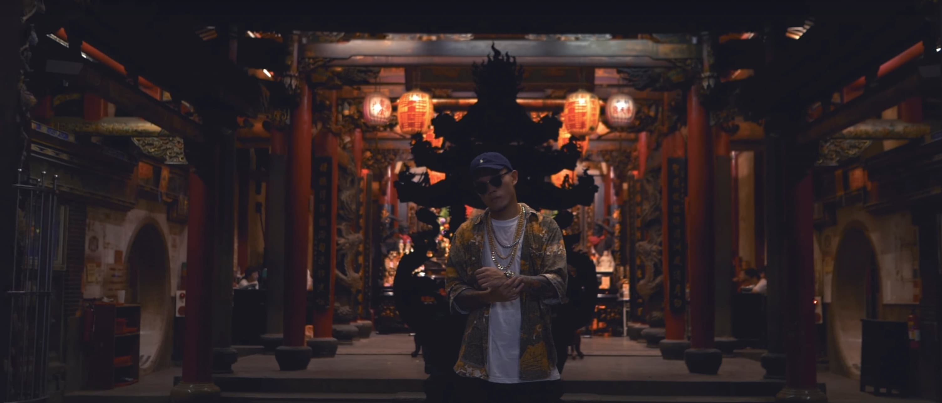 草屯囝仔 CaoTun Boys【無法無天 Lawlessness】Official Music Video