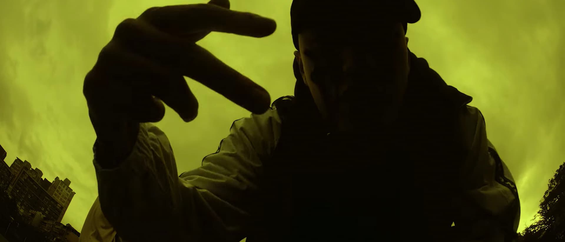 LC - 羽絨外套 "XXL" [Official Video]