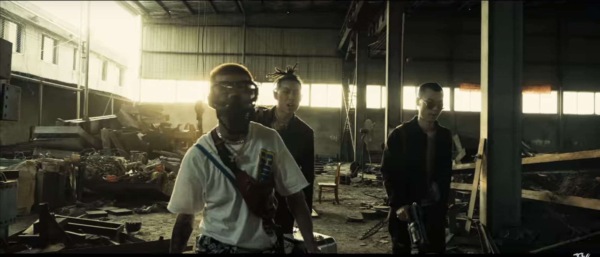 TY. -《 功成名就 》ft. Higher Brothers 【Official Music Video】